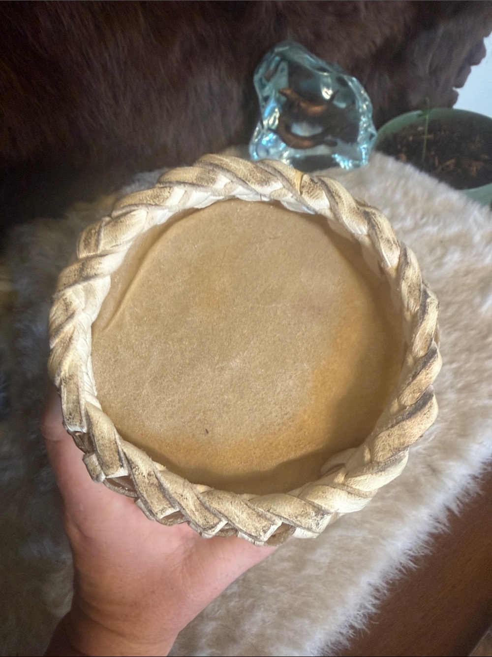 Handmade rawhide Drawstring Vase  (875) - Picture 3 of 5